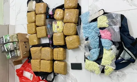 Phá đường dây ma túy rất lớn ở TP.HCM, bắt hơn 10 đối tượng